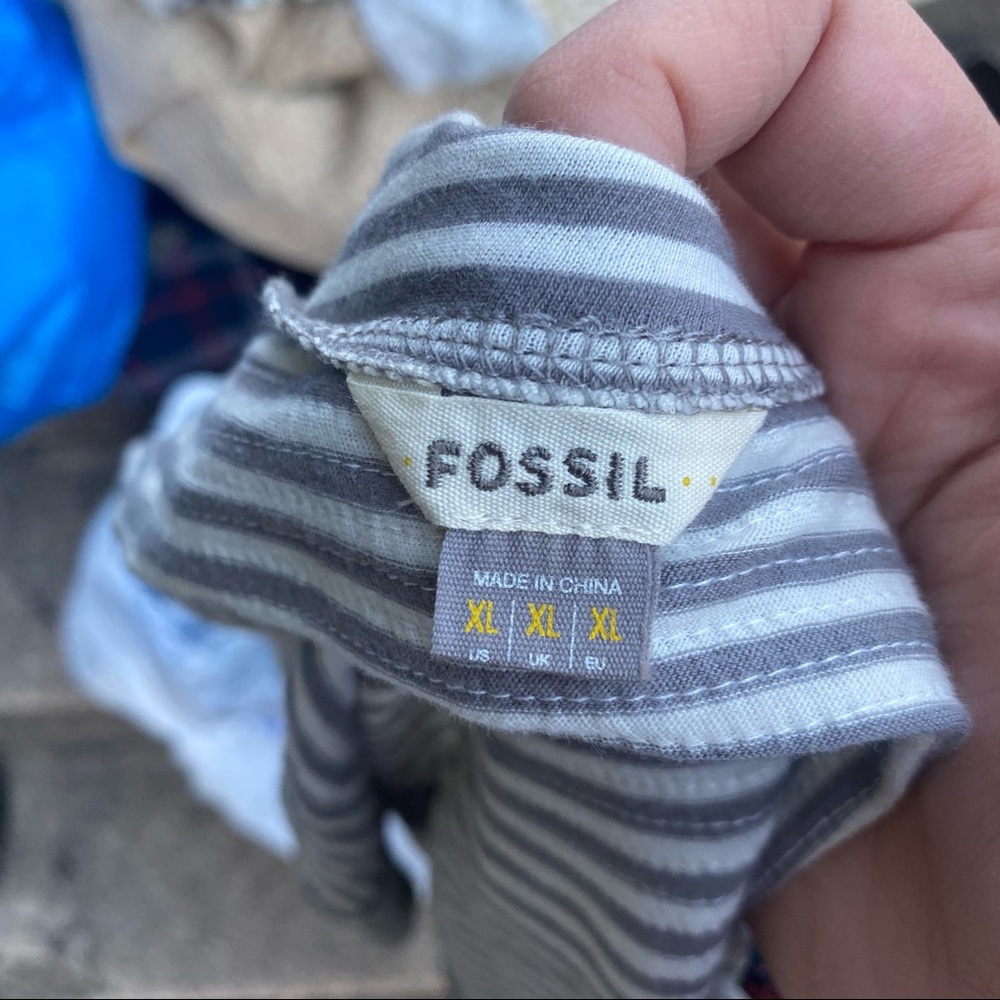 Fossil Sequin Basic Top - image 7